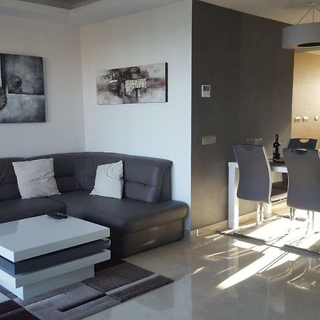 Horizon Beach Apartment Estepona Bagian luar foto