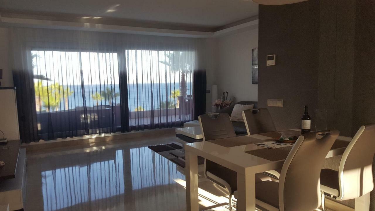 Horizon Beach Apartment Estepona Bagian luar foto